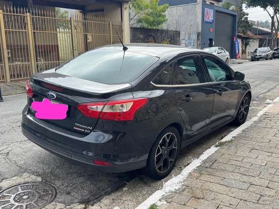 FORD-FOCUS-2.0 TITANIUM SEDAN 16V FLEX 4P POWERSHIFT FORD-FOCUS-2014