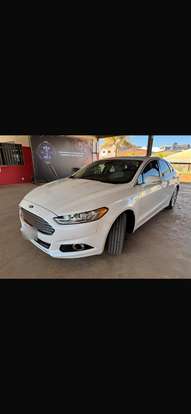 FORD-FUSION-2015