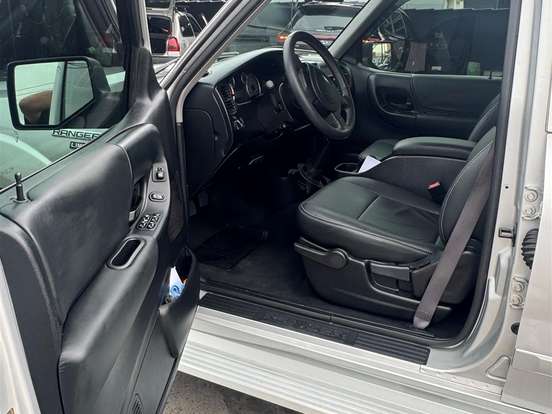 FORD-RANGER-3.0 LIMITED 4X4 CD 16V TURBO ELETRONIC DIESEL 4P MANUAL FORD-RANGER-2011