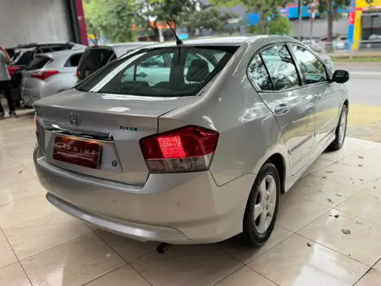 HONDA-CITY-2011