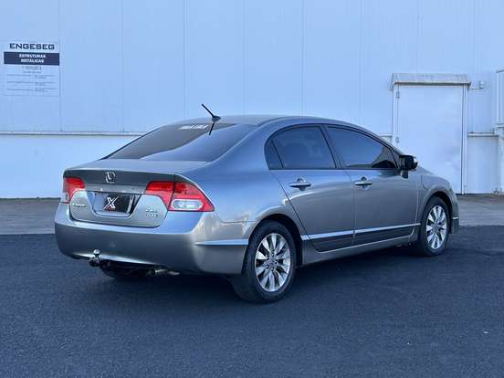 HONDA-CIVIC-2010