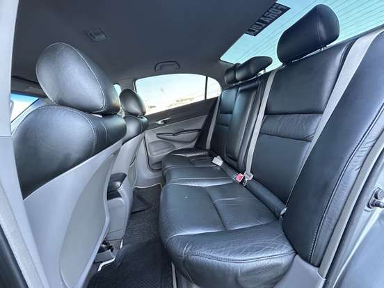 HONDA-CIVIC-2010
