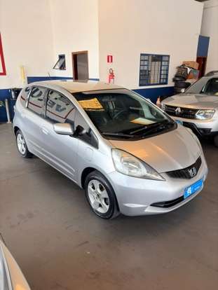 HONDA-FIT-1.4 LX 16V FLEX 4P MANUAL HONDA-FIT-2010