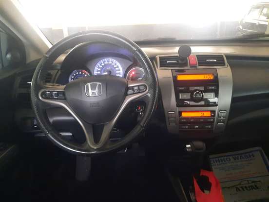 HONDA-CITY-2013