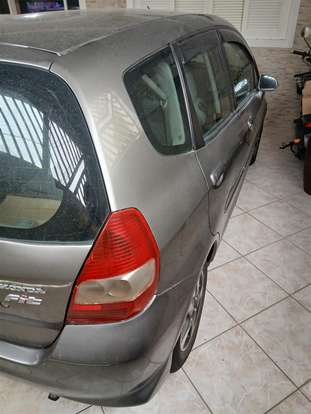 HONDA-FIT-2008