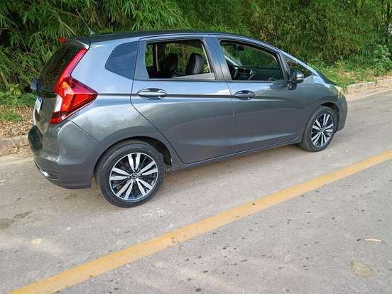 HONDA-FIT-2018