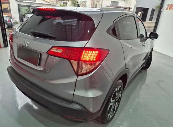HONDA-HR-V-2015
