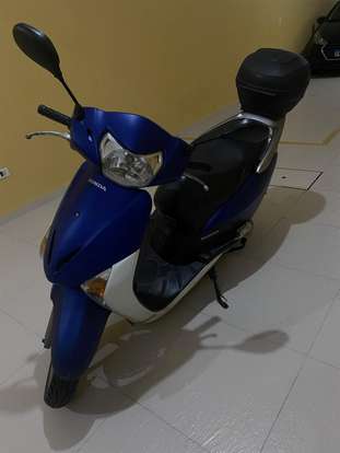 HONDA-LEAD 110-2015