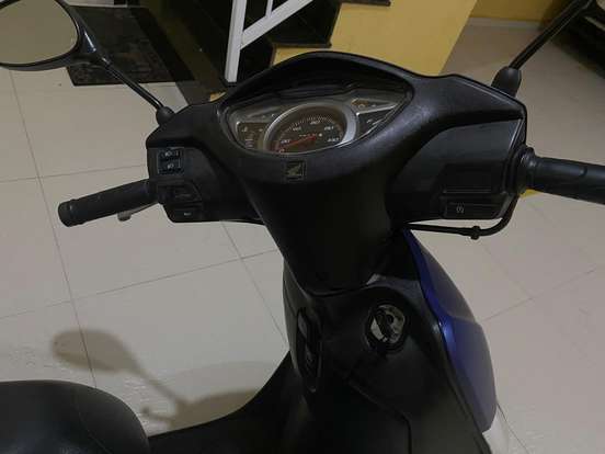 HONDA-LEAD 110-2015