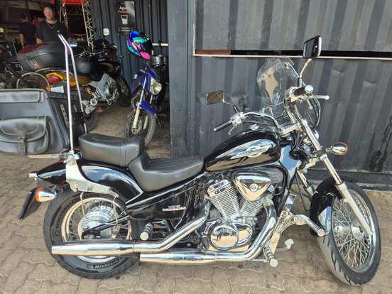 HONDA-SHADOW 600C VT HONDA-SHADOW 600C VT-2002