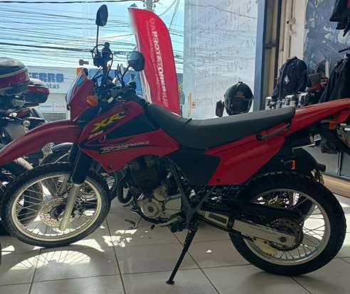 HONDA-XR 250 TORNADO-2002