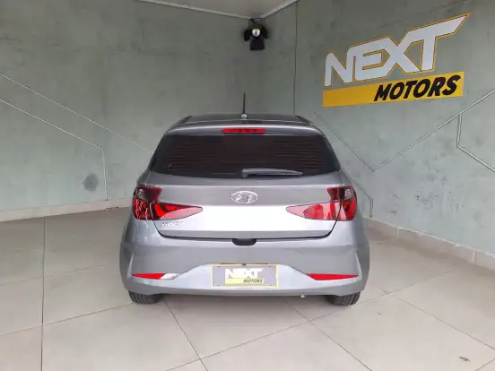 HYUNDAI-HB20-2022