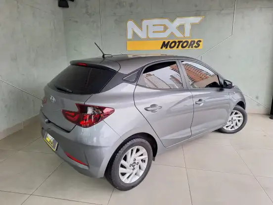 HYUNDAI-HB20-2022