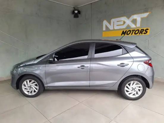 HYUNDAI-HB20-2022