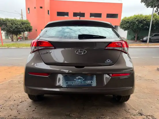 HYUNDAI-HB20-1.0 COMFORT PLUS 12V FLEX 4P MANUAL HYUNDAI-HB20-2016