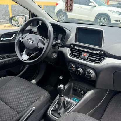 HYUNDAI-HB20-2021