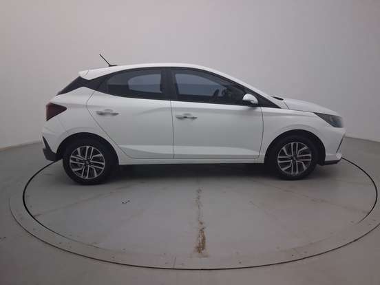 HYUNDAI-HB20-2024