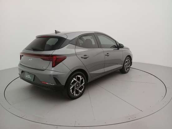 HYUNDAI-HB20-2023