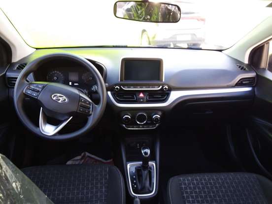 HYUNDAI-HB20-2024