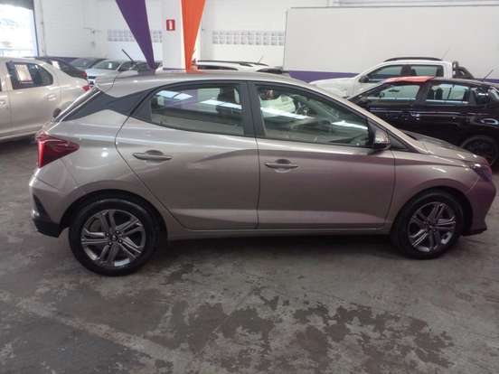 HYUNDAI-HB20-2025