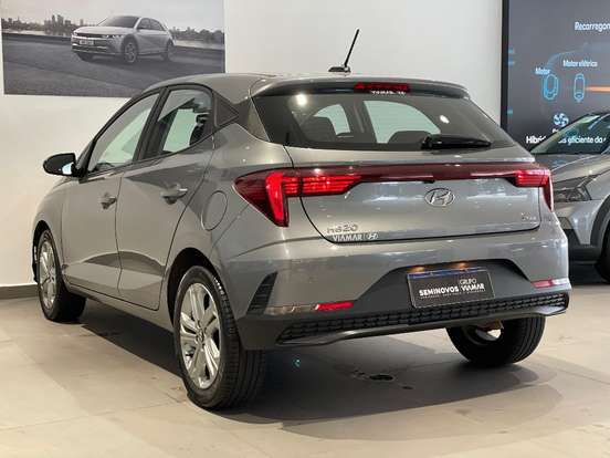 HYUNDAI-HB20-2024