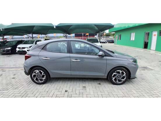 HYUNDAI-HB20-2025