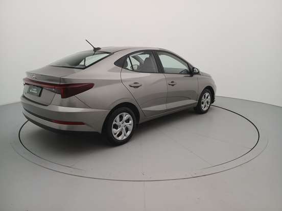 HYUNDAI-HB20S-2025