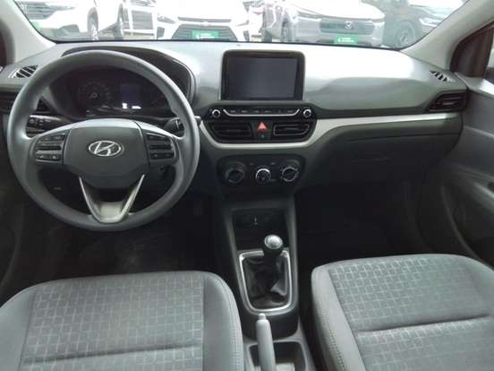 HYUNDAI-HB20S-2025