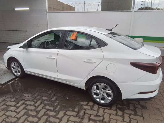 HYUNDAI-HB20S-1.0 12V FLEX COMFORT MANUAL HYUNDAI-HB20S-2025
