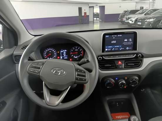 HYUNDAI-HB20S-2024