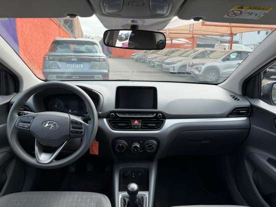 HYUNDAI-HB20S-2024
