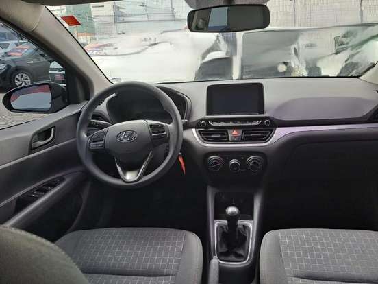 HYUNDAI-HB20S-2024