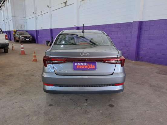 HYUNDAI-HB20S-2024