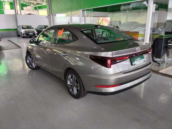 HYUNDAI-HB20S-2025