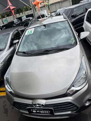 HYUNDAI-HB20X-2017