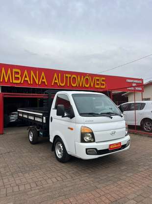 HYUNDAI-HR-2.5 LONGO SEM CAÇAMBA 4X2 16V 130CV TURBO INTERCOOLER DIESEL 2P MANUAL HYUNDAI-HR-2015