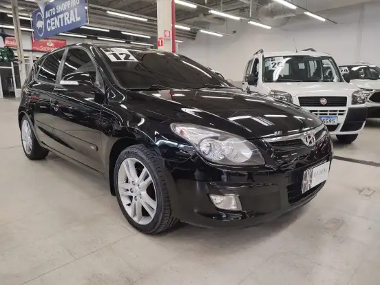HYUNDAI-I30-2.0 MPFI GLS 16V GASOLINA 4P AUTOMÁTICO HYUNDAI-I30-2011