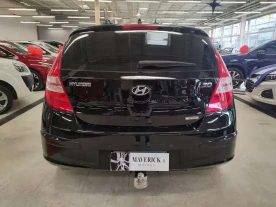 HYUNDAI-I30-2011