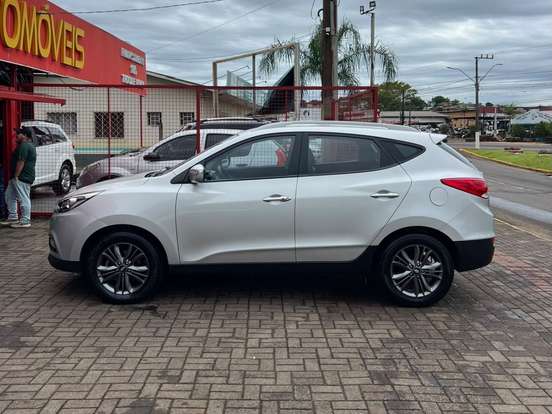HYUNDAI-IX35-2.0 MPFI GL 16V FLEX 4P AUTOMÁTICO HYUNDAI-IX35-2017