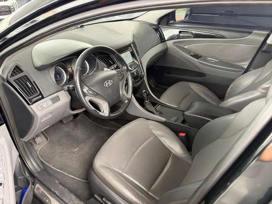 HYUNDAI-SONATA-2012