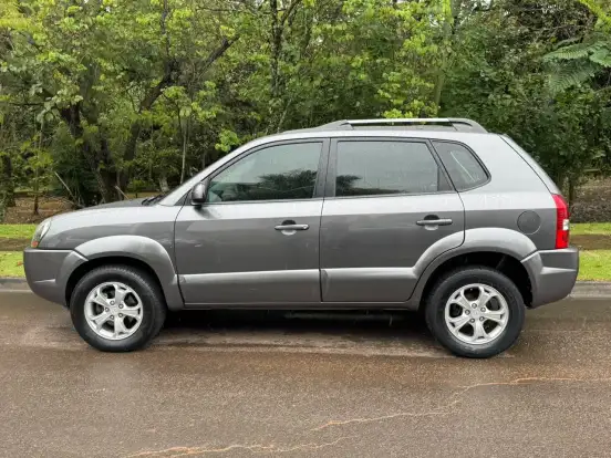 HYUNDAI-TUCSON-2015