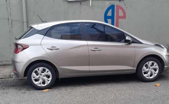 HYUNDAI-HB20-2021