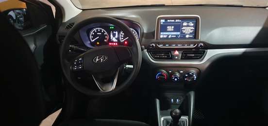 HYUNDAI-HB20-2021