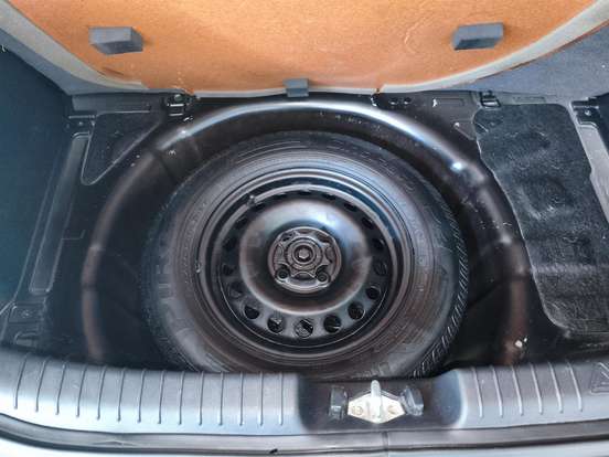 HYUNDAI-HB20-2015