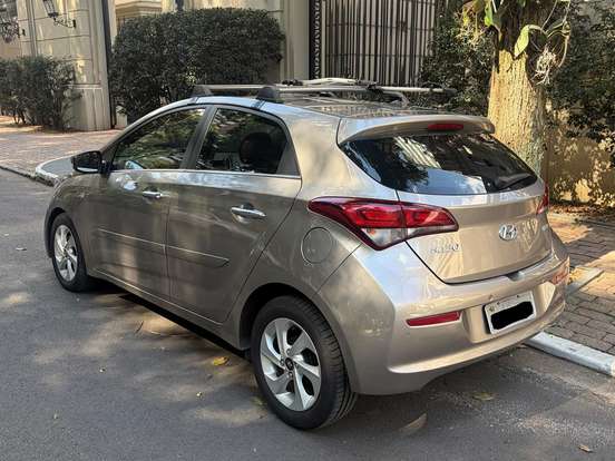HYUNDAI-HB20-1.6 PREMIUM 16V FLEX 4P AUTOMÁTICO HYUNDAI-HB20-2018