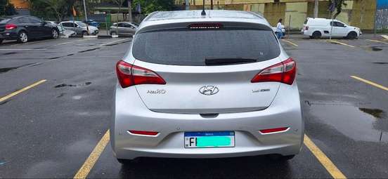 HYUNDAI-HB20-1.6 PREMIUM 16V FLEX 4P MANUAL HYUNDAI-HB20-2013