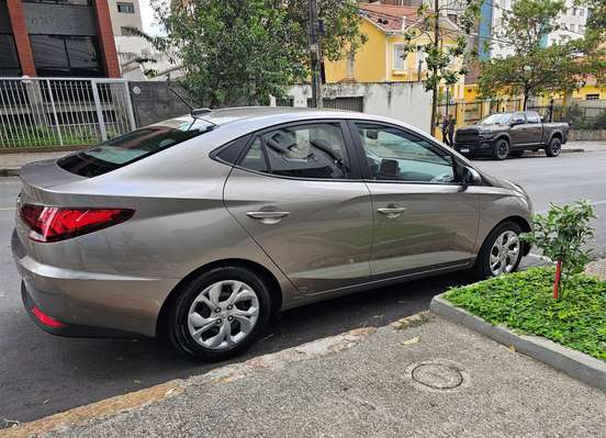 HYUNDAI-HB20S-2021