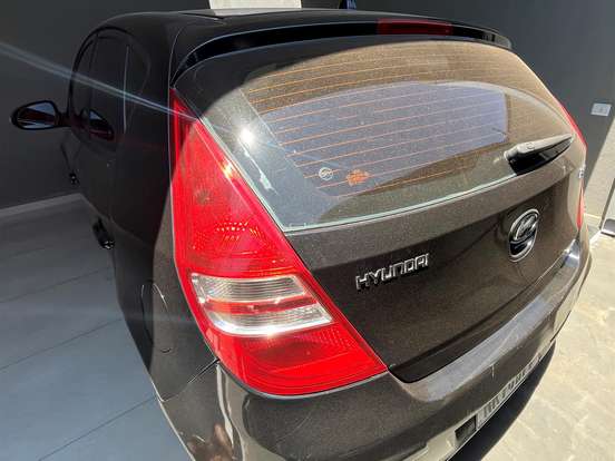 HYUNDAI-I30-2.0 MPFI GLS 16V GASOLINA 4P AUTOMÁTICO HYUNDAI-I30-2011