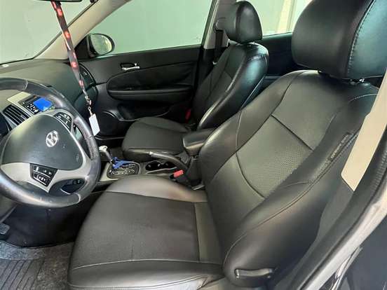 HYUNDAI-I30-2.0 MPFI GLS 16V GASOLINA 4P AUTOMÁTICO HYUNDAI-I30-2011