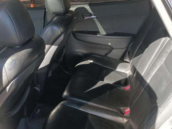 HYUNDAI-I30-2.0 MPFI GLS 16V GASOLINA 4P AUTOMÁTICO HYUNDAI-I30-2011